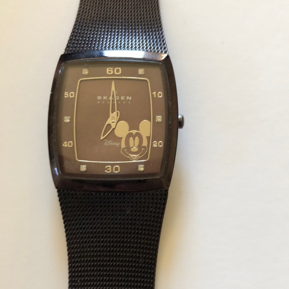 SKAGEN RARE MICKEY MOUSE WATCH BRONZE